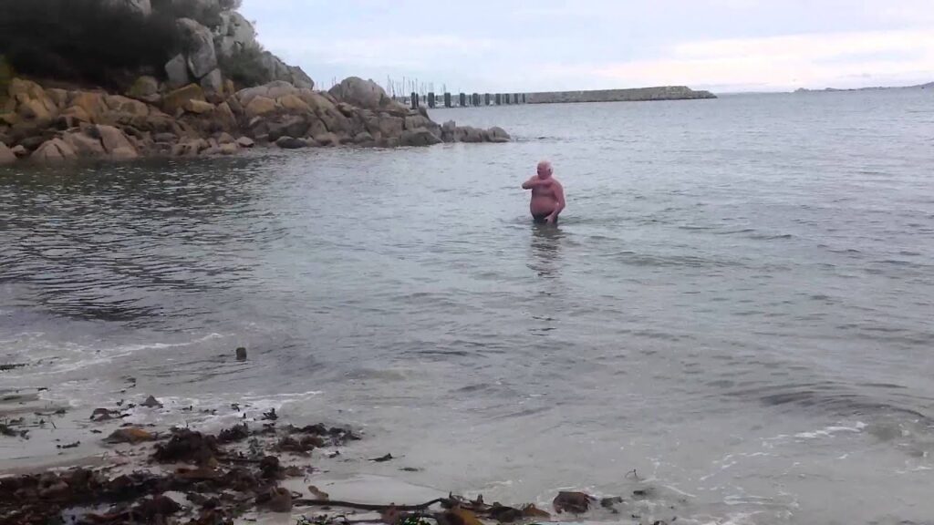 Bain de mer Guy Le gall Janvier 2015 roscoff